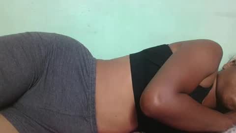 Snapshot of vanafiry chatting on 01/30/25, 07:50 vanafiry online show from 01/30/25, 07:50