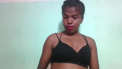 Snapshot of vanafiry chatting on 02/05/25, 11:02 vanafiry online show from 02/05/25, 11:02