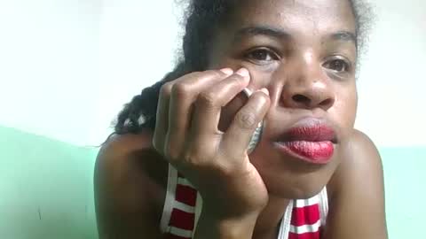 Snapshot of vanafiry chatting on 02/08/25, 06:43 vanafiry online show from 02/08/25, 06:43