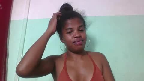 Snapshot of vanafiry chatting on 02/13/25, 03:24 vanafiry online show from 02/13/25, 03:24