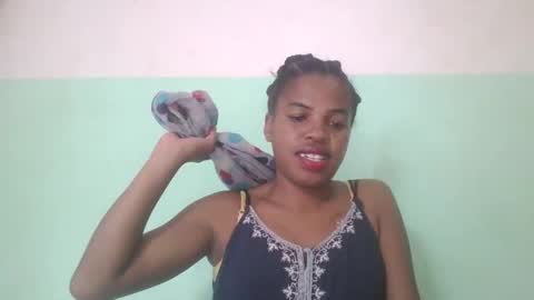 Snapshot of vanafiry chatting on 02/21/25, 10:07 vanafiry online show from 02/21/25, 10:07