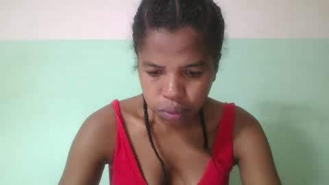 Snapshot of vanafiry chatting on 02/24/25, 04:05 vanafiry online show from 02/24/25, 04:05