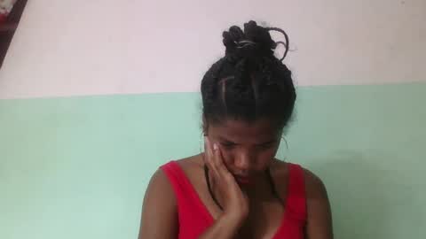 Snapshot of vanafiry chatting on 02/24/25, 11:32 vanafiry online show from 02/24/25, 11:32