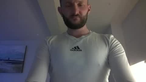 Snapshot of vancesolo chatting on 05/02/26, 10:04 vancesolo online show from 05/02/26, 10:04