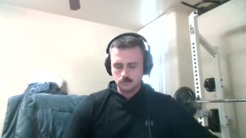 Snapshot of vandal2021 chatting on 01/11/25, 11:02 Vandal2021 online show from 01/11/25, 11:02