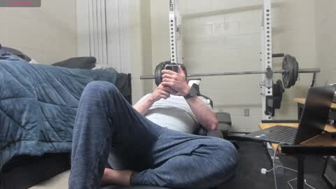 Snapshot of vandal2021 chatting on 02/07/25, 02:29 Vandal2021 online show from 02/07/25, 02:29