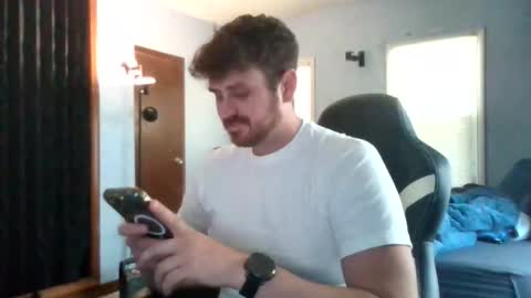 Snapshot of vandal2021 chatting on 10/22/25, 05:13 Vandal2021 online show from 10/22/25, 05:13