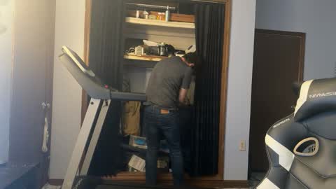 Snapshot of vandal2021 chatting on 03/10/26, 06:51 Vandal2021 online show from 03/10/26, 06:51