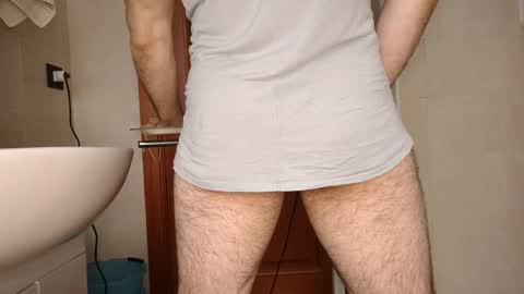 Snapshot of vandik669 chatting on 05/18/26, 01:28 vandik669 online show from 05/18/26, 01:28