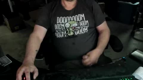 Snapshot of vandonh chatting on 03/13/26, 05:30 vandonh online show from 03/13/26, 05:30