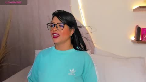 V A N E  online show from 01/11/26, 03:33