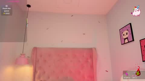 Snapshot of vanelope_evans_ chatting on 03/12/26, 12:11 vanelope_evans_ online show from 03/12/26, 12:11