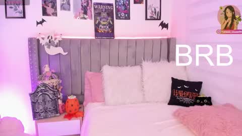 vanesa_moon_ online show from 11/27/25, 07:05