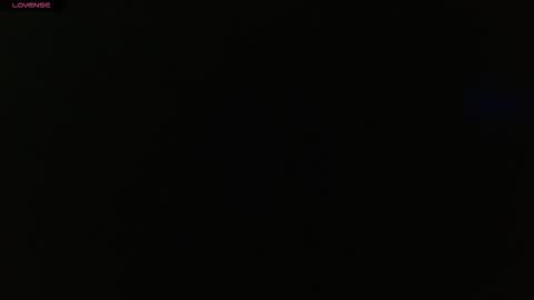 Snapshot of vanessa_brett_1 chatting on 02/07/26, 02:04 vanessa online show from 02/07/26, 02:04