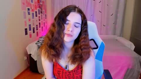 Vanessa online show from 02/17/25, 09:30