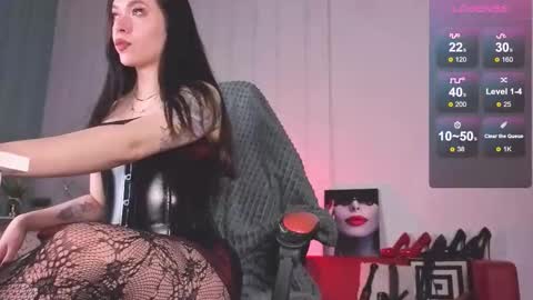 Vanessa online show from 09/28/25, 08:25