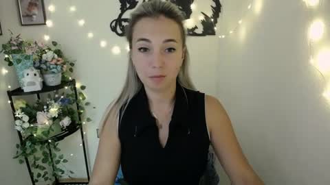 Vanessa online show from 06/24/26, 06:56