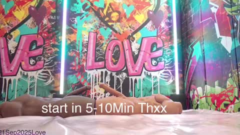 Snapshot of vanessa_love chatting on 09/21/25, 02:19 Vanessa online show from 09/21/25, 02:19