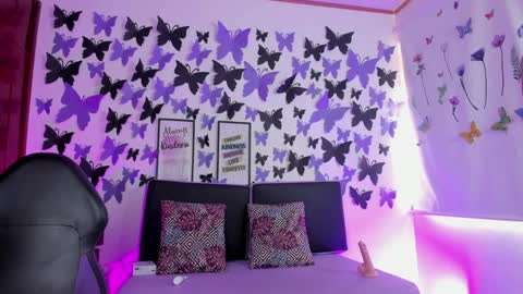 Snapshot of vanessaa_sexygirl chatting on 01/13/25, 03:15 Vanessa online show from 01/13/25, 03:15