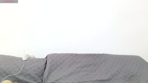 Snapshot of vanessaadol chatting on 06/20/26, 11:02 vanessaadol online show from 06/20/26, 11:02