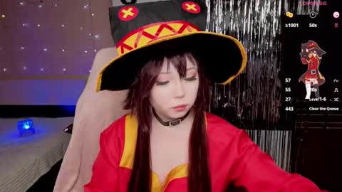 Snapshot of vanessaamixx chatting on 11/03/25, 11:00 vanessaamixx online show from 11/03/25, 11:00