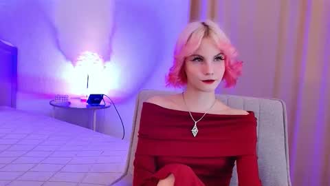 Snapshot of vanessaaustin chatting on 03/08/26, 02:54 Vanessa online show from 03/08/26, 02:54