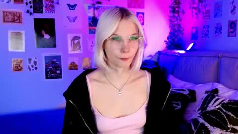 Vanessa online show from 05/04/26, 02:46