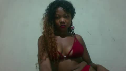 vanessah64 online show from 04/25/26, 06:49