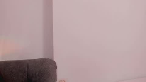 Snapshot of vanessajohnsonn chatting on 04/29/26, 12:16 vanessajohnsonn online show from 04/29/26, 12:16