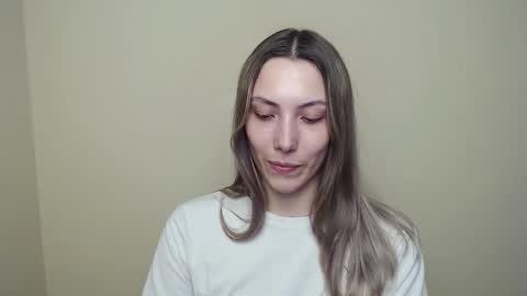 Snapshot of vanessakim_ chatting on 02/11/26, 04:45 Vanessa online show from 02/11/26, 04:45