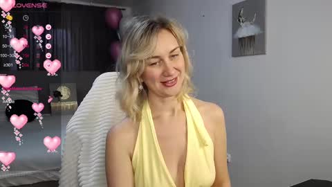 Snapshot of vanessakleiner chatting on 03/03/25, 06:04 Vanessa online show from 03/03/25, 06:04