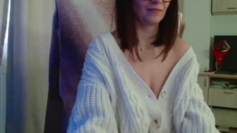 Vanessa online show from 12/30/24, 07:37