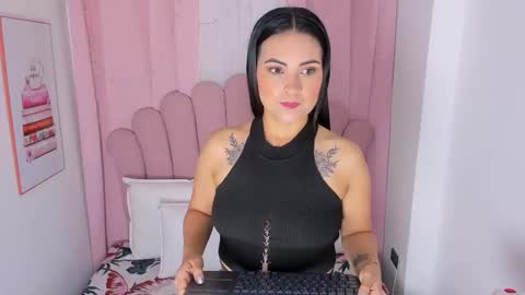 vanessamirren online show from 10/11/25, 11:31