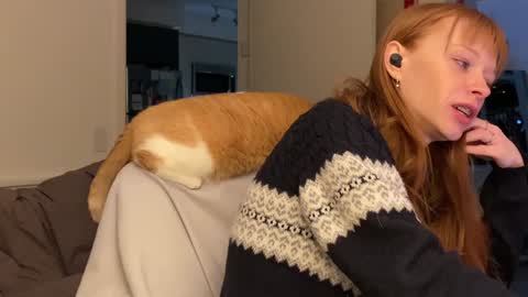 Vanessa  online show from 01/05/25, 09:26