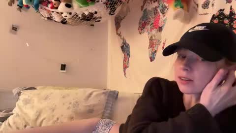 Snapshot of vanessapark chatting on 03/15/26, 06:41 Vanessa online show from 03/15/26, 06:41