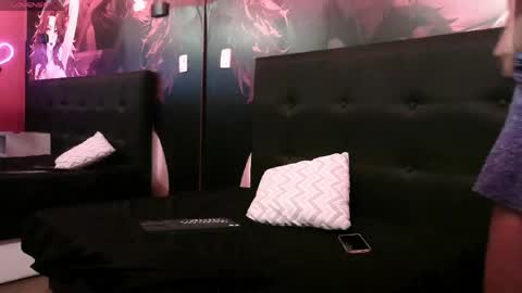 Vanessa  online show from 05/13/26, 08:16