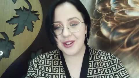 vanessashadow online show from 11/29/25, 06:00