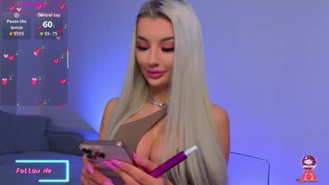 Snapshot of vanessavanne chatting on 02/06/26, 04:21 Vanessa online show from 02/06/26, 04:21