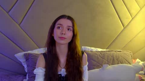 VanessaVienne online show from 04/27/26, 04:38