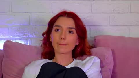 VanessaVienne online show from 06/26/26, 04:33