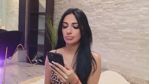Vanessa online show from 05/28/26, 04:04
