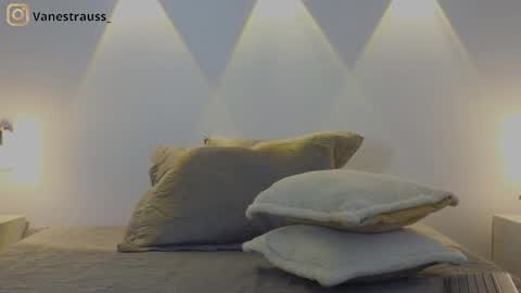 New account follow me online show from 02/22/25, 08:53