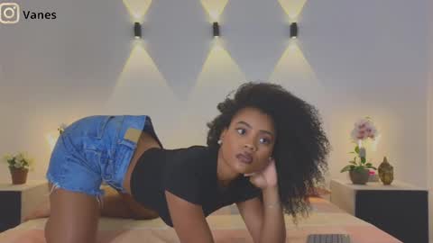 New account follow me online show from 09/25/25, 08:45