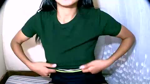 vanih27 online show from 06/06/26, 07:51
