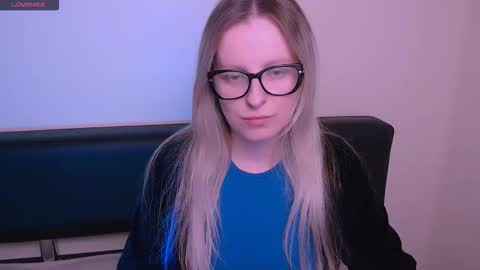 Mia online show from 11/05/25, 07:52