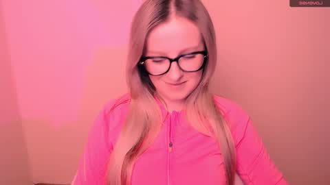 Mia online show from 02/21/26, 05:03