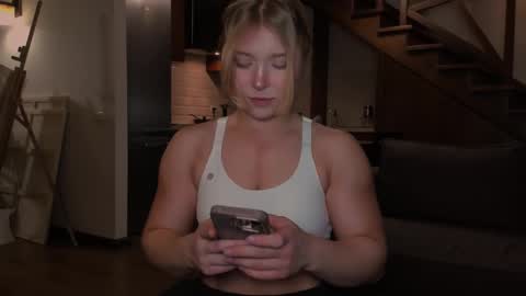 Vanilla online show from 11/30/25, 01:26