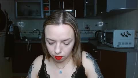 VanillaMuffin online show from 11/06/25, 01:23