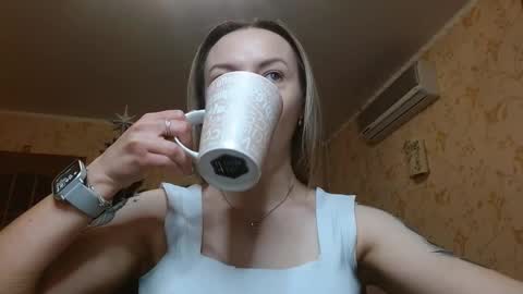 VanillaMuffin online show from 12/20/25, 01:40