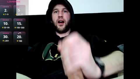 Snapshot of vanillaniceeee chatting on 02/11/25, 10:39 vanillaniceeee online show from 02/11/25, 10:39